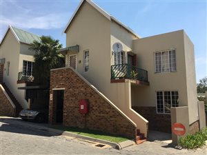 2 Bed Apartment in Johannesburg Central and CBD