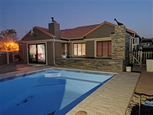 3 Bed Townhouse in Willow Park