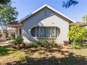 3 Bedroom House in Denneburg