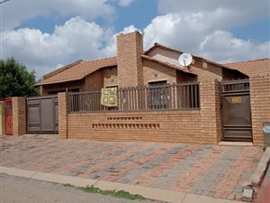 3 Bed House in Doornkop