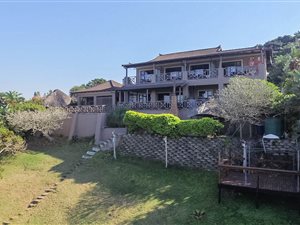9 Bedroom House in Sea Park