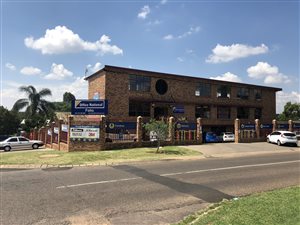 900 m² Industrial space in Silverton