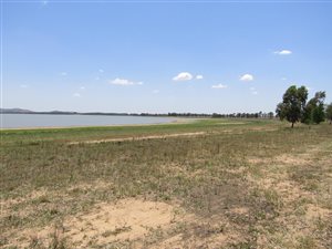 2 ha Land available in Vaalpark