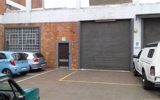 336 m² Industrial space in Bluff