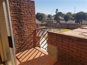 3 Bed Apartment in Mayberry Park