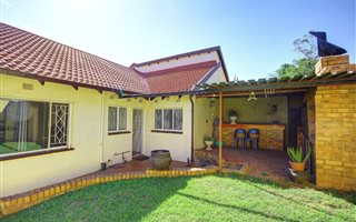 2 Bedroom Apartment in Silverfields