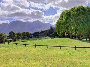 972 m² Land available in Fancourt