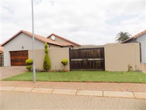 3 Bedroom House in Melodie