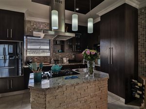 3 Bed House in Candlewoods Estate