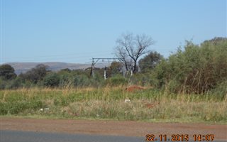 3678 m² Land available in Highbury