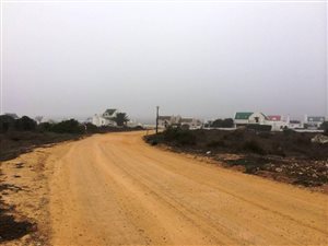 280 m² Land available in Jacobsbaai