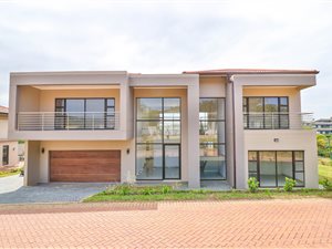 4 Bed House in Tinley Manor and surrounds