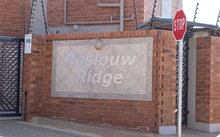 2 Bedroom Duplex in Raslouw