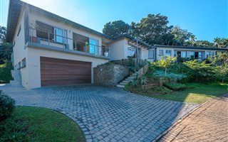 3 Bedroom House in Brettenwood Coastal Estate