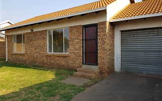 2 Bedroom Townhouse in Del Judor