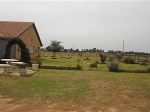 2 ha Farm in Hillside AH