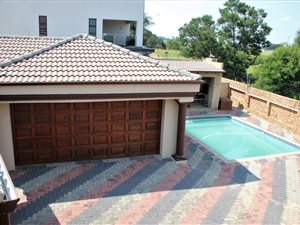 5 Bed House in Rayton