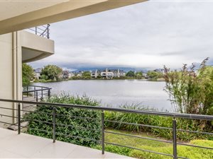 2 Bed Duplex in Pearl Valley