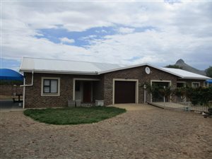 4 Bed House in Adendorp