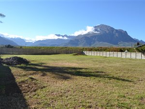 1487 m² Land available in Wolseley