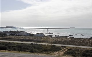 746 m² Land available in Britannica Heights