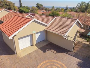 4 Bed House in Edenglen