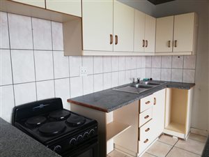 1 Bedroom Apartment in George South
