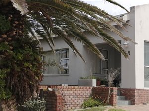 3 Bed House in Stilbaai