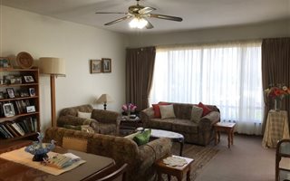 2 Bedroom Flat in Clarendon