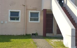 2 Bedroom Apartment in Costa Da Gama