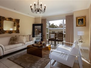 3 Bed Apartment in Craighall