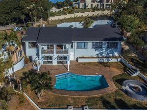 4 Bedroom House in Cowies Hill