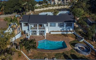 4 Bedroom House in Cowies Hill