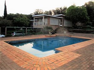 8 ha Farm in Maclear