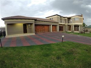 4 Bedroom House in Liefde en Vrede