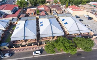 1176 m² Commercial space in Troyeville