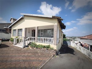 3 Bed House in Chatsworth Central
