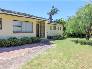 3 Bedroom House in Kragga Kamma