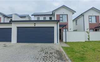 3 Bedroom Townhouse in Buh Rein and surrounds