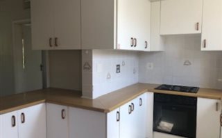 2 Bedroom Apartment in Illovo Beach