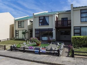 3 Bed Townhouse in West Bank