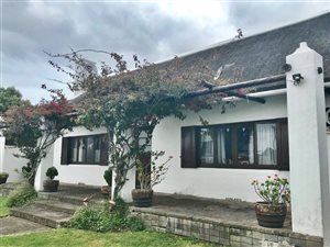 2 Bed House in Westcliff