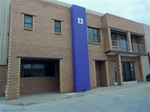 595 m² Industrial space in Airport Park