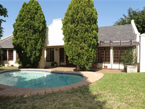 4 Bed House in Lonehill