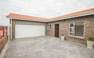 3 Bedroom House in Salisbury Park