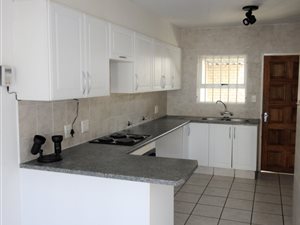 3 Bed Apartment in Atlasville