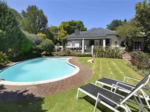 4 Bed House in Craighall Park