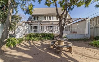 Office space in The Gardens