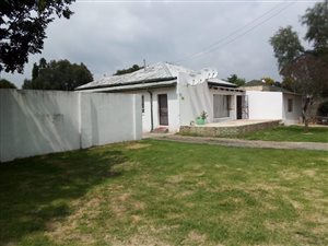34 Bed House in Webber