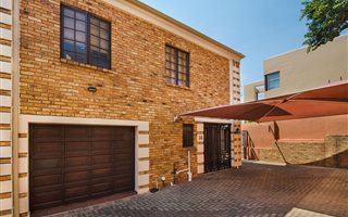 3 Bedroom Townhouse in Rangeview